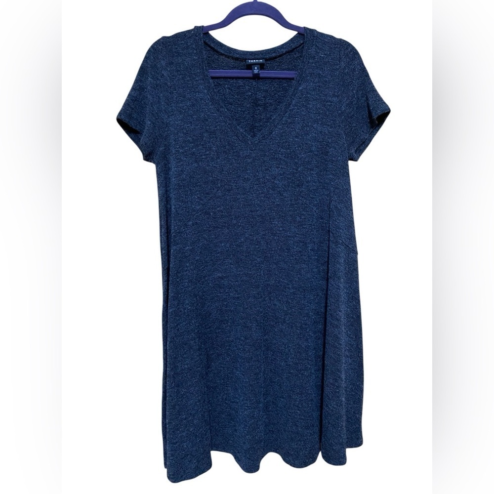 Torrid Size 0 Heathered Dark Gray V-Neck, A-Line Skater Style Dress in Size 12.